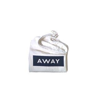 AWAY DUSTBAG  |  22" L x 21" H x 7.5" D ( Has depth for case)